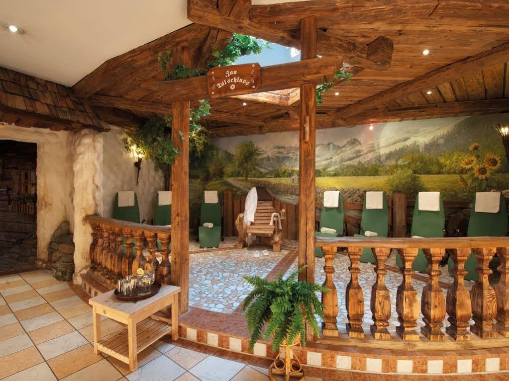 Hotel Hasenauer 4 Sterne Superior ザールバッハ・ヒンターグレム エクステリア 写真