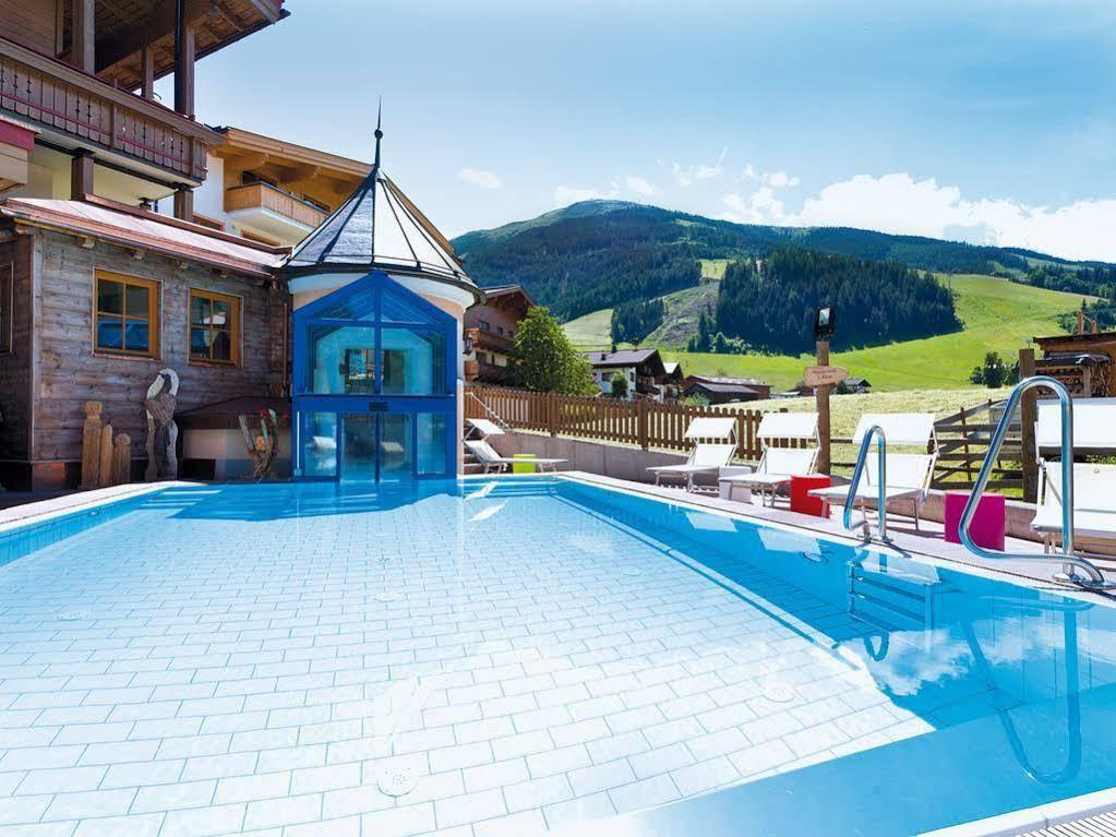 Hotel Hasenauer 4 Sterne Superior ザールバッハ・ヒンターグレム エクステリア 写真