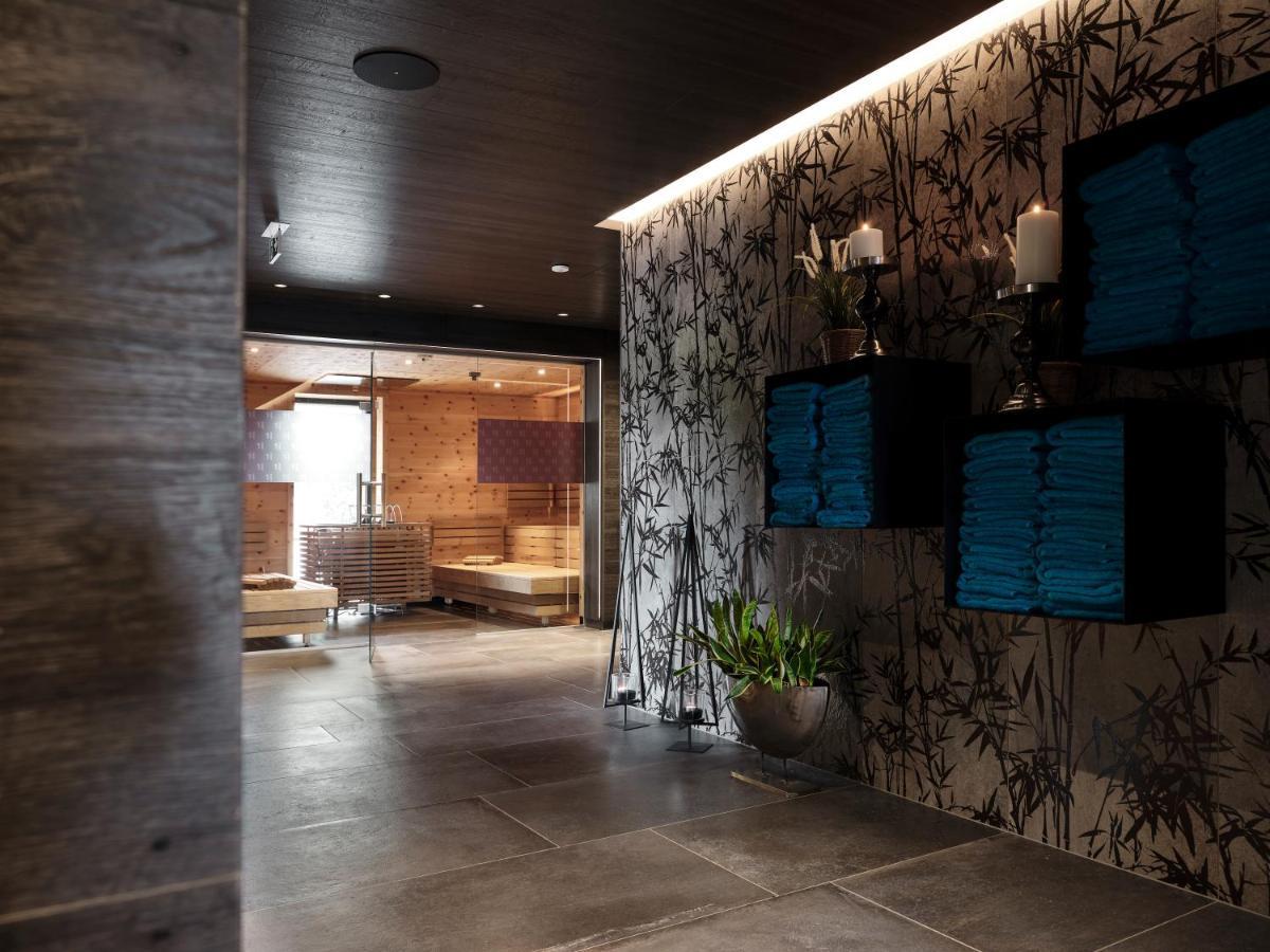Hotel Hasenauer 4 Sterne Superior ザールバッハ・ヒンターグレム エクステリア 写真