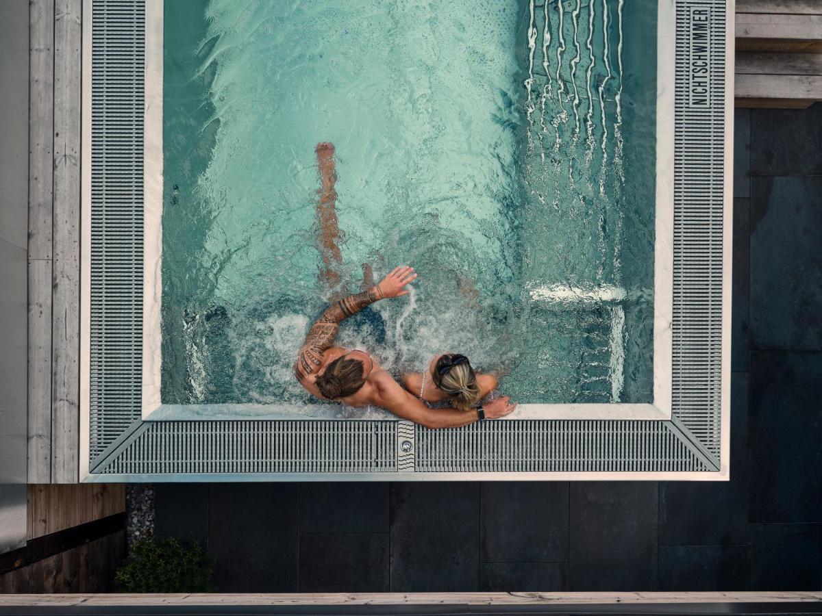 Hotel Hasenauer 4 Sterne Superior ザールバッハ・ヒンターグレム エクステリア 写真
